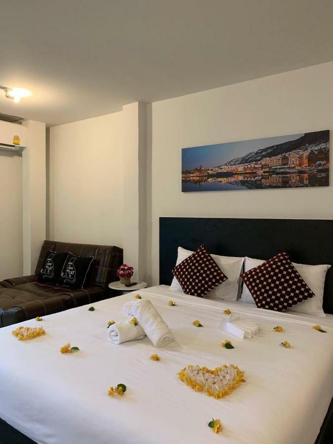 Beam House Hotel Patong ภายนอก รูปภาพ